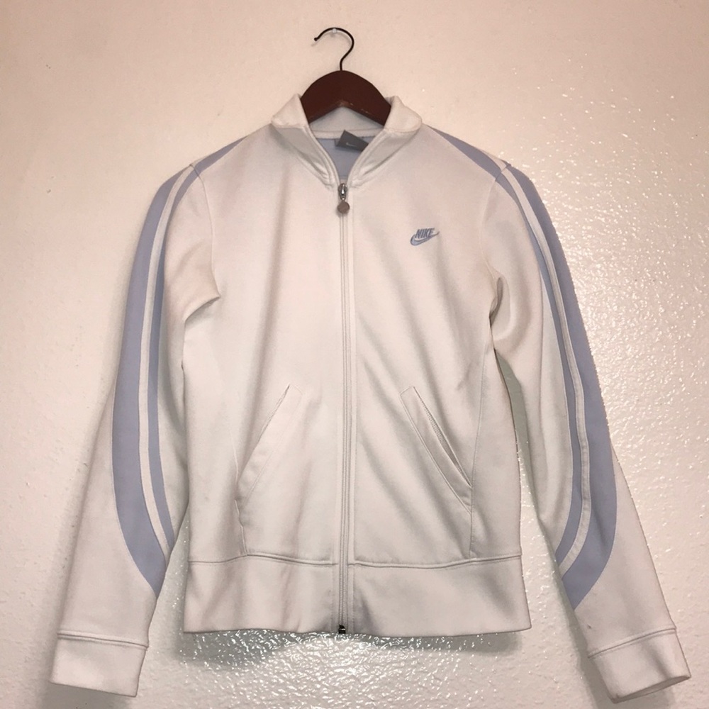 Nike sweater